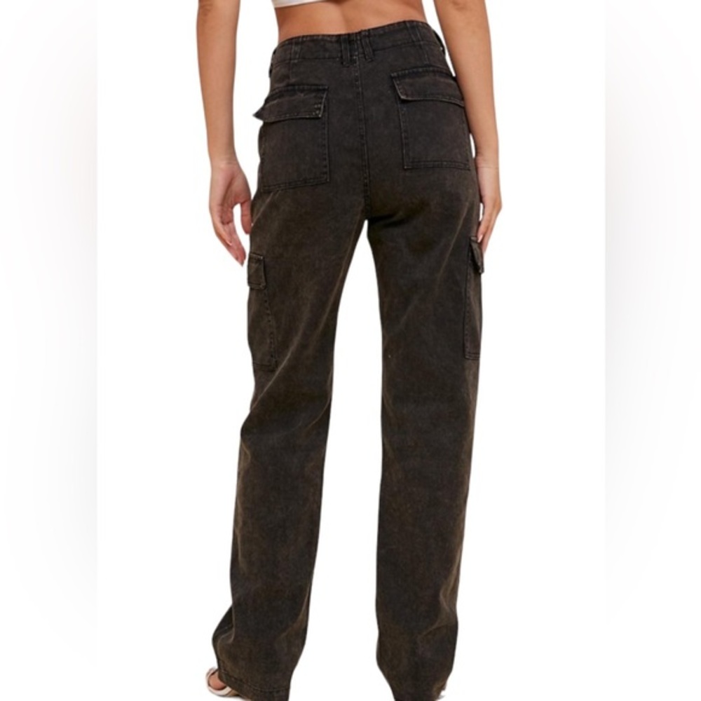 BRAND NEW STONE WASHED CARGO PANTS FEATURING DEEP POCKETS, CLASSIC CARGO S/M/L - Picture 3 of 4